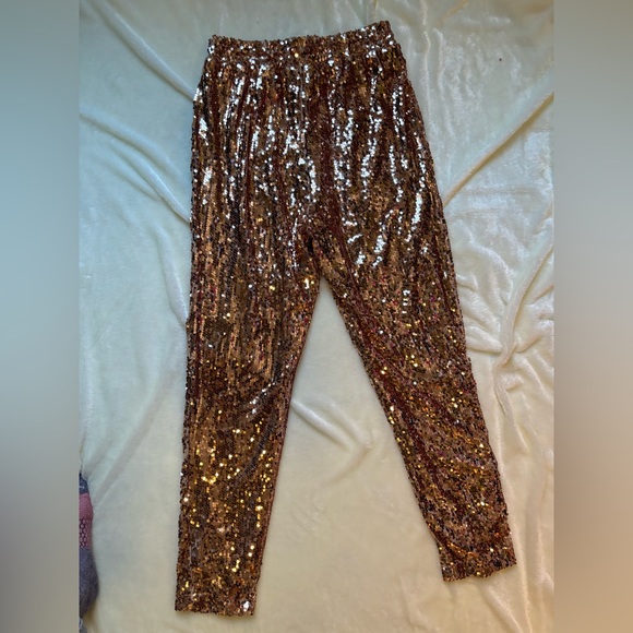 NWT Limited Edition Sequin Sparkly High Waisted Pants in Champagne - Francesca's - Picture 5 of 9